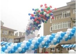 toplu uçan balon bırakma